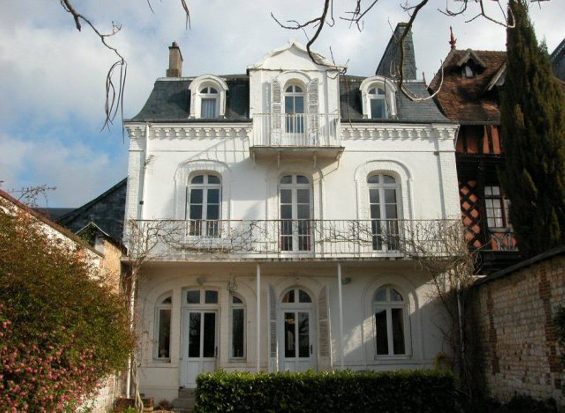 Maison bourgeoise à louer en bord de Seine, à Caudebec en Caux