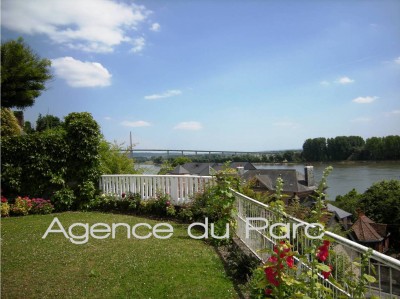 Achat d'une grande maison de caractère  Caudebec en Caux, 76, Vallée de Seine   avec une magnifique vue sur Seine